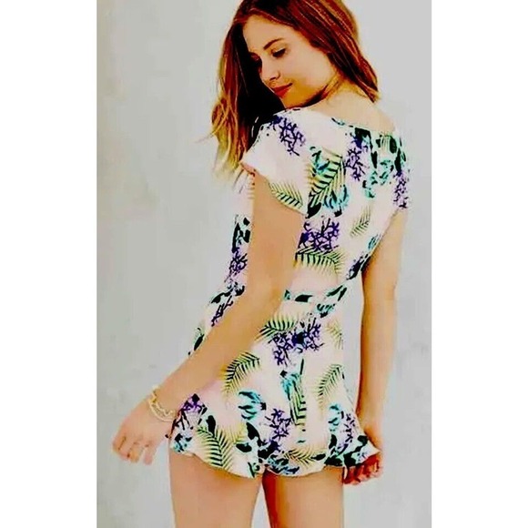 For Love and Lemons Pina Colada Tropical Print Floral Peach Pink Romper Size L - Picture 2 of 9